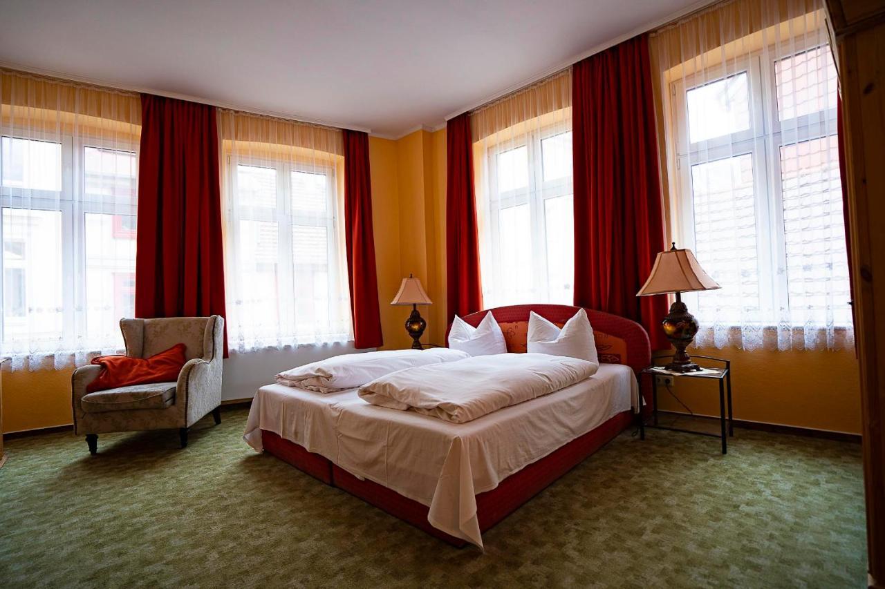 Pension Am Dom Schwerin  Ngoại thất bức ảnh